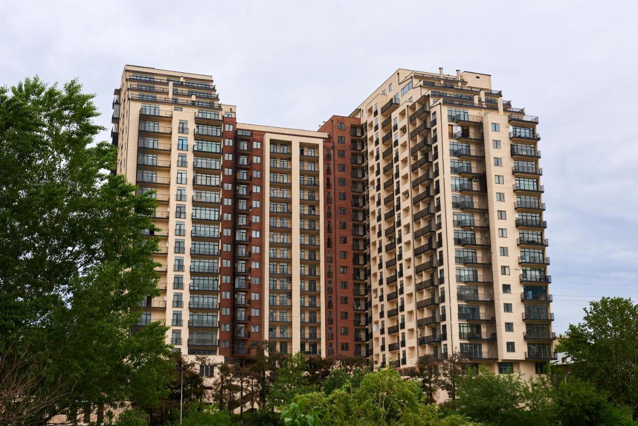 Apartment By The River 第比利斯 外观 照片